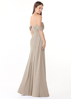 Azazie Amyra Vestidos de damas de honor Vestido de Escarcha de Satén Elástico de Corte Sirena Convertible con Vestidos sin tirantes image5