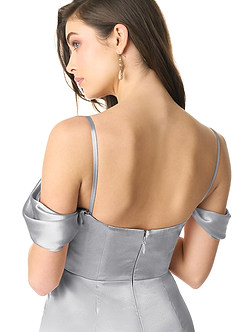 Azazie Liv Jurken voor bruidsmeisjes Converteerbaar Jurk van Metaalachtig Satijn met Kolom Off the Shoulder Zilver image8