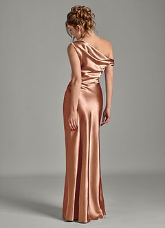 Azazie Emerson Robes de demoiselle d'honneur Robe Sirène en Satiné métallisé Épaule décolletée Bronze image2