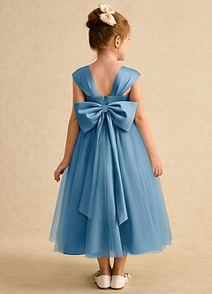 Azazie Chickadee vestidos de niña de las flores Vestido de Azul Acero de Satin Mate de Princesa con Escote de Corazón image3