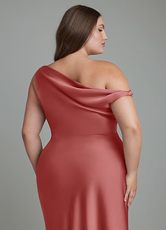 Azazie Emerson Robes à essayer chez vous Robe Sirène en Satin extensible Épaules dénudées émeraude image13