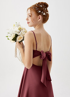 Azazie Shale Junior Abito A-Line in Raso Elasticizzato Merlot image1