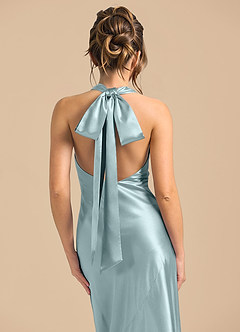 Azazie Velli Robes de demoiselle d'honneur Robe Fourreau en Satiné métallisé Col Haut Brume image6