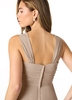 Azazie Kaitlynn Robes de demoiselle d'honneur Robe Empire Convertible en Mousseline de soie Gerafft Taupe image7