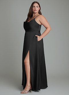 Azazie Sarella Vestidos de damas de honor Vestido Negro de Satén Elástico de Línea A con Plisado image6