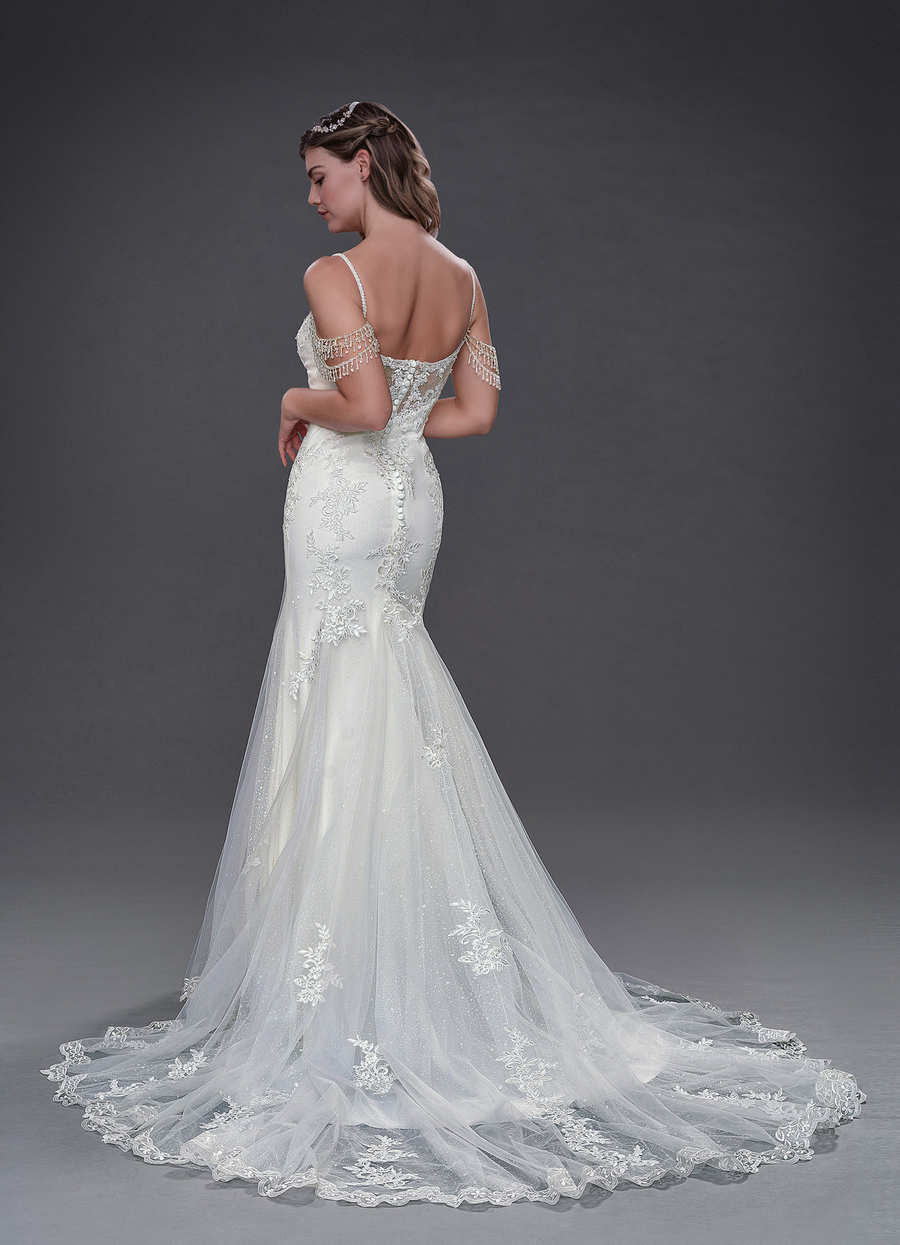 Wedding Dresses, Bridal Gowns, Wedding Gowns | Azazie