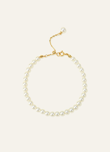 front Classic Pearl Bracelet