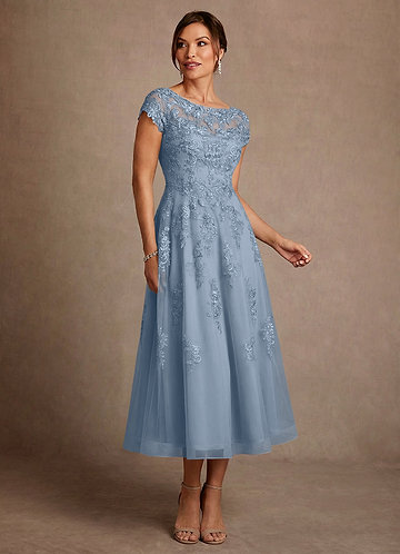 Azazie Jolanda Mother of the Bride Dresses Vestido Azul Empoeirado de Renda de Linha A image1