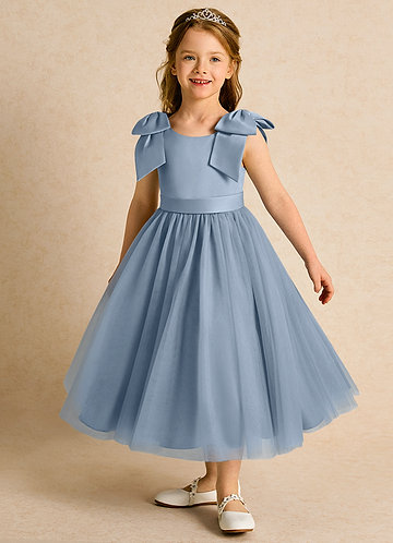 Azazie Serene Abiti da Ragazza di Fiori Abito Principessa in Raso Opaco Fiocco Blu Polveroso image1