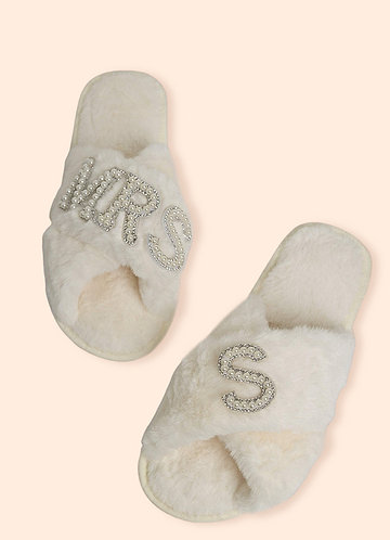front Fuzzy Pearl Bride Slippers