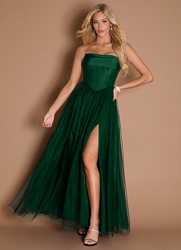 green dress size 8 Size 8 Halter Evening Dress - 1970s Grass Green Chiffon Gown