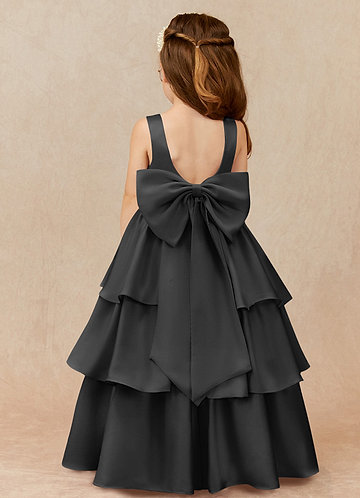 Azazie Margie Flower Girl Dresses Vestido Preto de Cetim elástico de Linha A com Arco image1