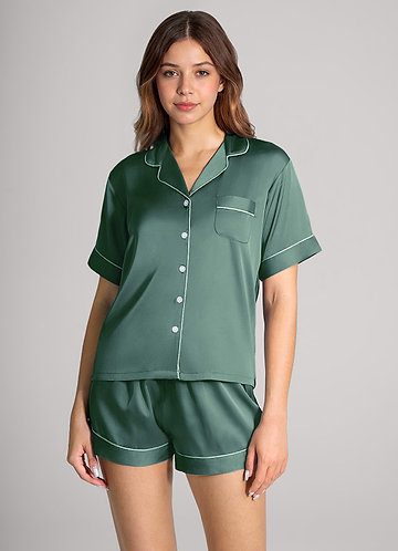 front Matching Color Satin Contrast Piping Pajama Set