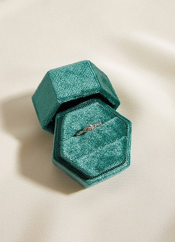 front Hexagon Velvet Ring Box
