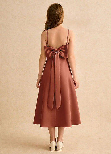 Azazie Jaella Girls Formal Kukkaistyttöjen mekot A-linja Pliseerattu Matta satiini Tee-pituus Pukeutua image1