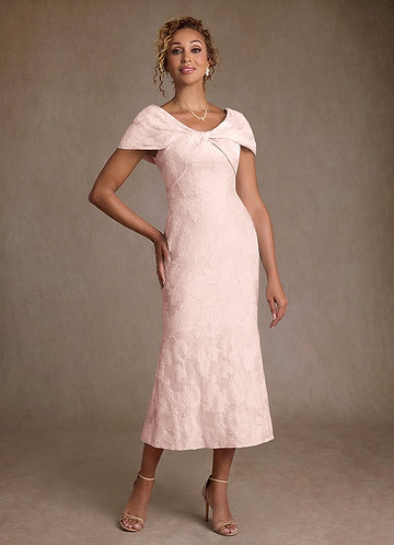 Azazie Aguilas Mother of the Bride Dresses Vestido Jacquard Rosa Claro de Jacquard Floral de sereia com Fora do ombro image1