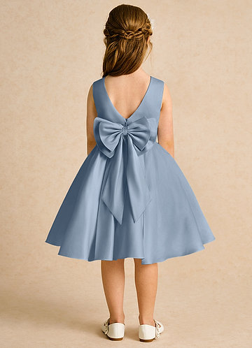 Azazie Sosie Robes de Fillette d'Honneur Robe Trapèze en Mat Satiné Plissée Bleu Poussiéreux Bleu Poussiéreux image1