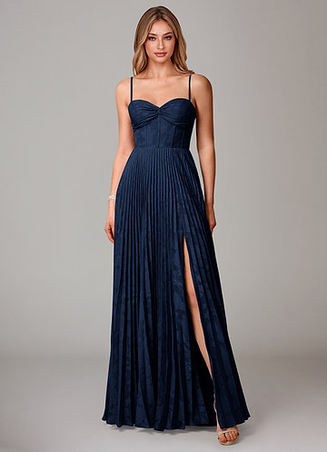 Azazie Akiko Vestidos de Dama de Honor Vestido Azul Marinho de Esgotamento Floral de Linha A com Decote Coração image1