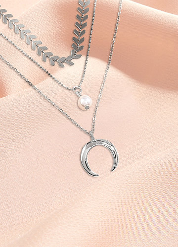front Tribeca Necklaces