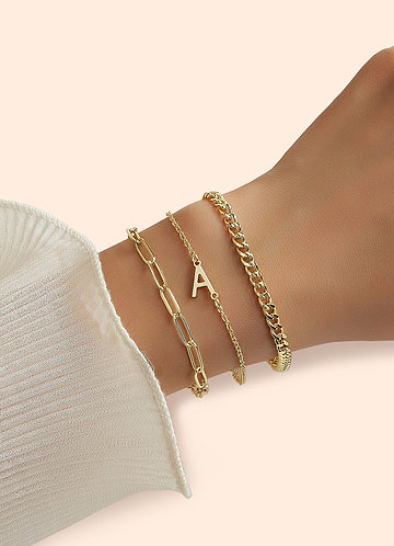 front Juego de pulseras con letras iniciales de 3 piezas