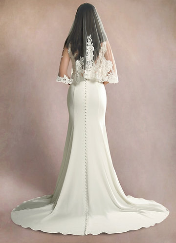 front Charity Lace Waist Veil