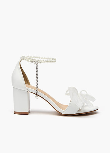front Sandalen met parel enkelband en strikhak