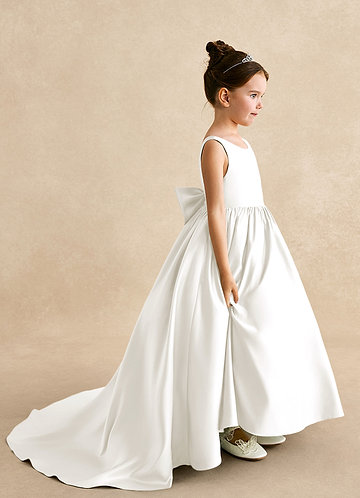 Azazie Mimia Robes de Fillette d'Honneur Robe Trapèze en Mat Satiné Arc Ivoire image1