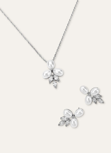 front Clover Drop Jewelry Set