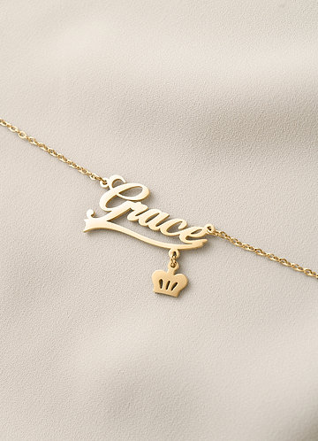 front Collar con nombre personalizado y corazón