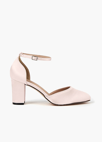 front Escarpins à talons carrés et bout pointu avec bride à la cheville en satin