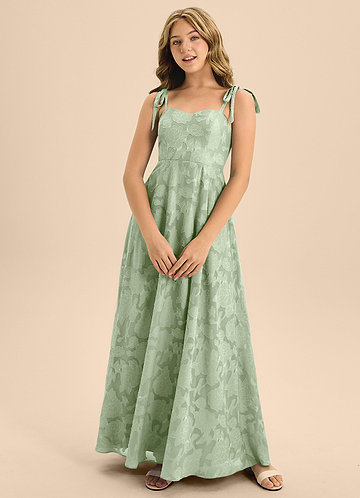 Azazie Rosey Junior Vestido de Salvia Polvorienta de Devorado Floral de Corte En A con Escote de Corazón image1
