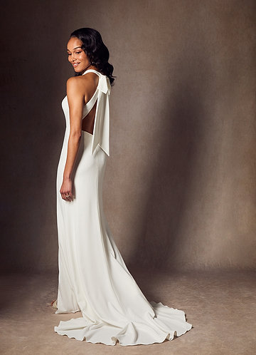 Azazie Aerith Robe de Mariée Robe Fourreau en Crêpe Élastique Arc Blanc De Diamant image1