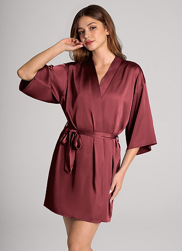 front Vin Rouge Kimono Classique en Satin avec Ceinture