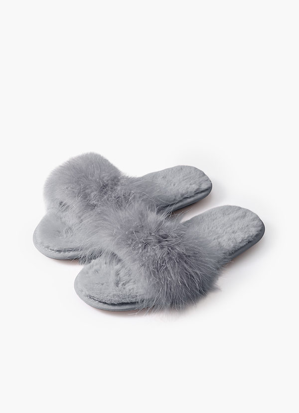 front Cross Band Fuzzy Slippers