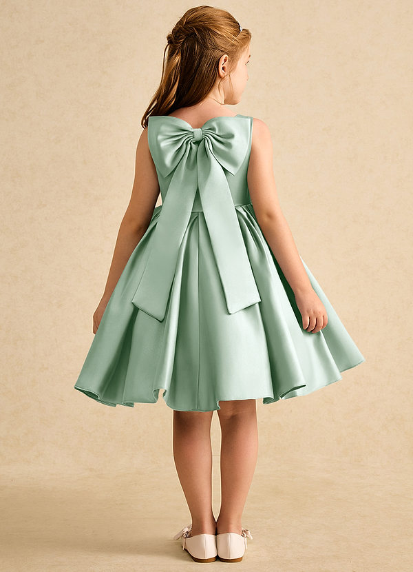Azazie Jessie Vestidos de Niña de Flores Vestido de Agave de Satin Mate de Corte En A con Lazo image1