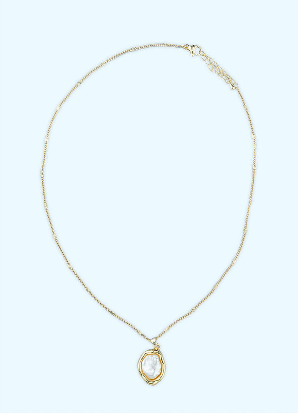 front Collar de perlas con marco irregular