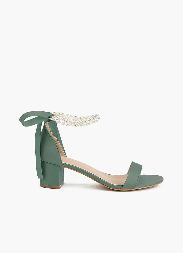 front Matchande färg matt satin pärla och rosett öppen tå tjock klack sandaler