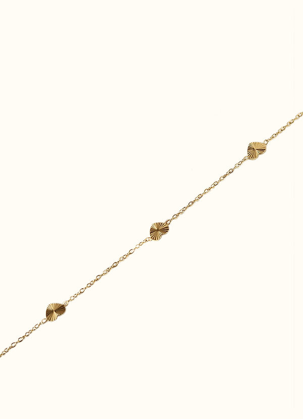 back Timeless Classic Necklaces
