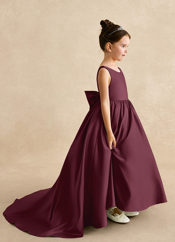 Azazie Mimia Robes de Fillette d'Honneur Robe Trapèze en Mat Satiné Arc Cabernet image1