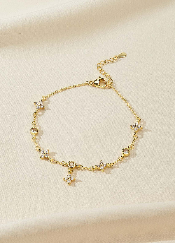 Four-leaf Flower Zircon Bracelet front