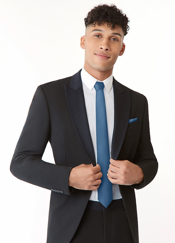 front Cravate fine en satin mat