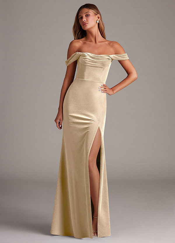 Azazie Saige Robes Demoiselle d'honneur Robe Fourreau Convertible en velours Épaule décolletée Champagne image1