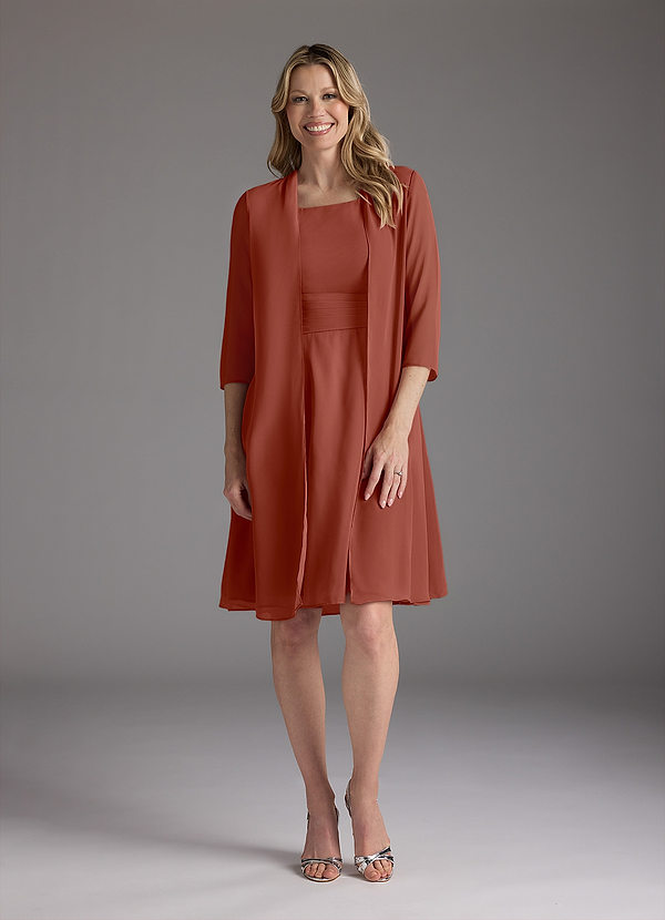 Azazie Shirley Robe Mère de la Mariée & du Marié Robe Trapèze en Mousseline de soie Plissé Scoop Auburn image1