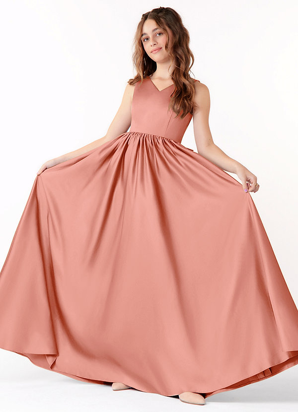 Azazie Hathaway Junior Vestido de Coral de Satén Elástico de Corte en A con Lazo image1