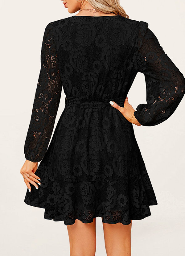 back Hartwell Noir Mini robe en dentelle à manches longues