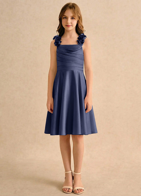 Azazie Resa Girls Formal Sukienki dla dziewczynek sypiących kwiaty Linia A Pofałdowany Matowy satynowy Długość do kolan Sukienka image1