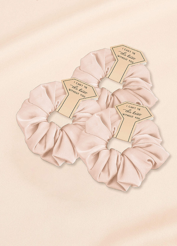 front Farblich passende Brautjungfern-Haargummis aus Stretch-Satin in Übergröße