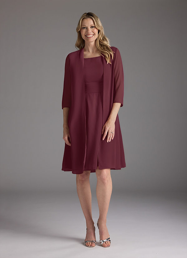 Azazie Shirley Robe Mère de la Mariée & du Marié Robe Trapèze en Mousseline de soie Plissé Scoop Cabernet image1