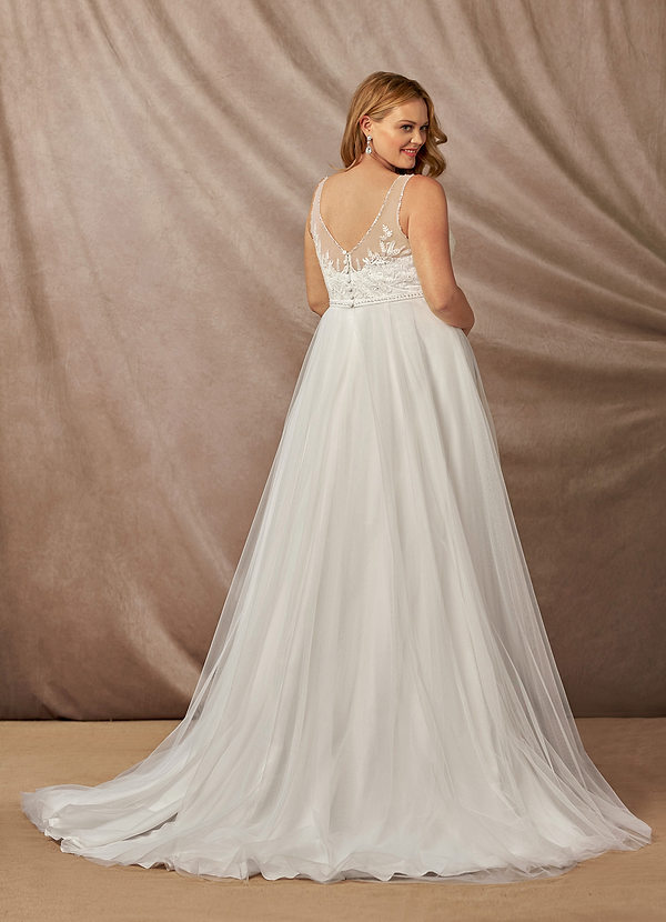 plus size flowy wedding dresses