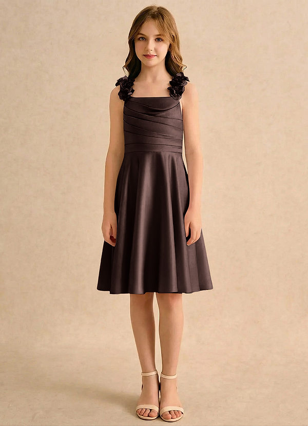 Azazie Resa Girls Formal Sukienki dla dziewczynek sypiących kwiaty Linia A Pofałdowany Matowy satynowy Długość do kolan Sukienka image1